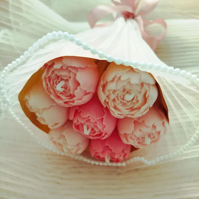 Свечи букет подарок на 8 марта