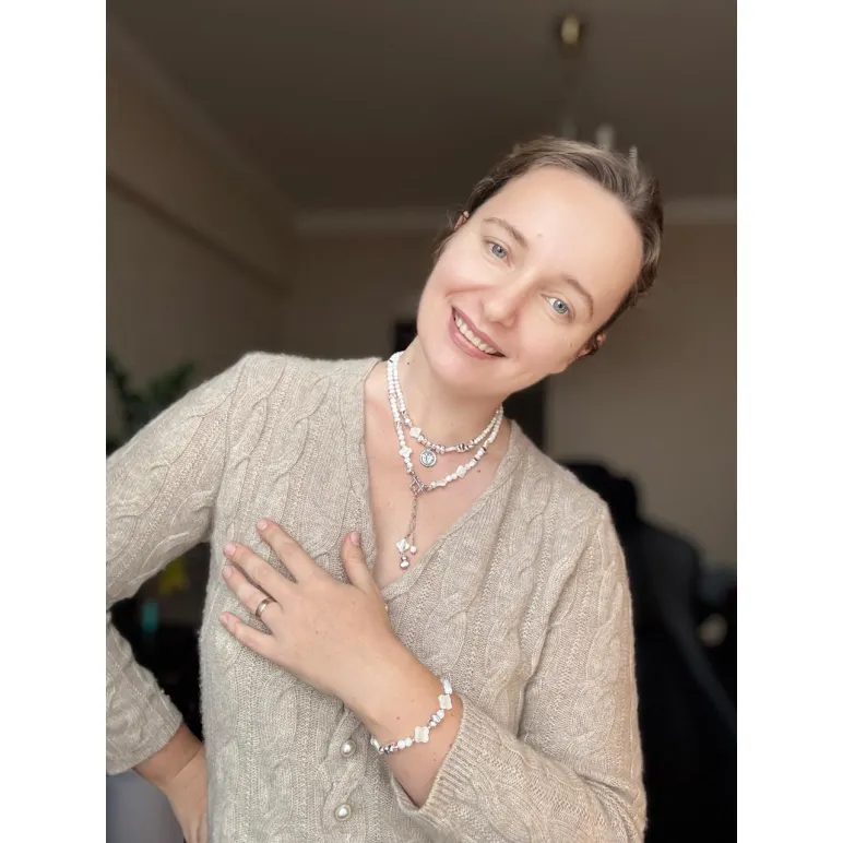 Комплект украшений колье и браслет перламутра и гематита