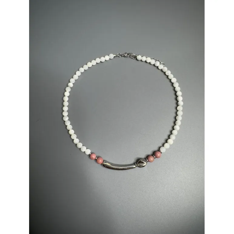 Чокер из натурального перламутра и родонита