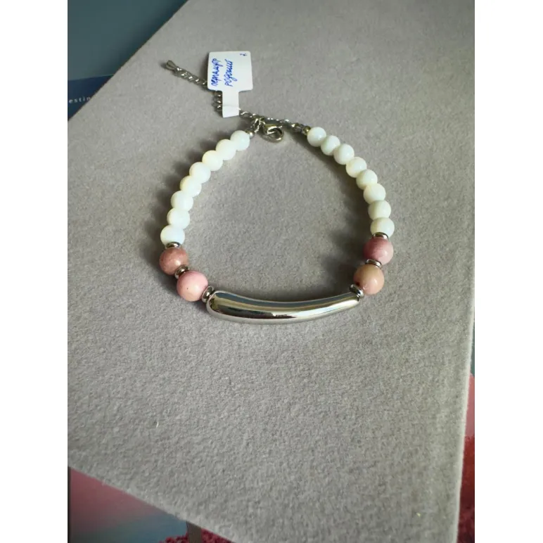 Браслет из натурального перламутра и родонита