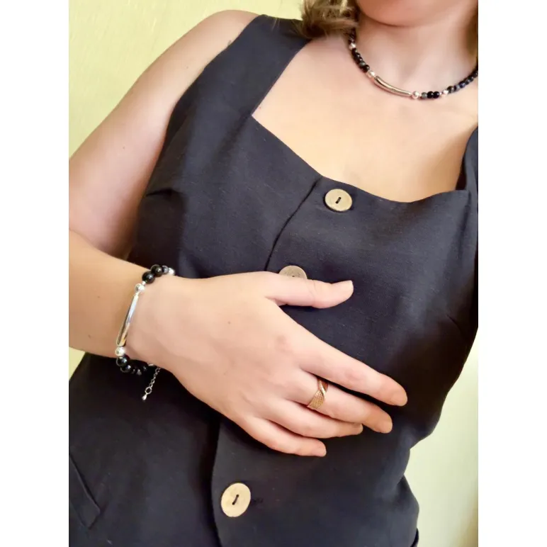 Чокер из натурального агата и гематита с металлической вставкой