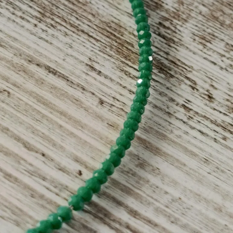 Чокер из нефрита