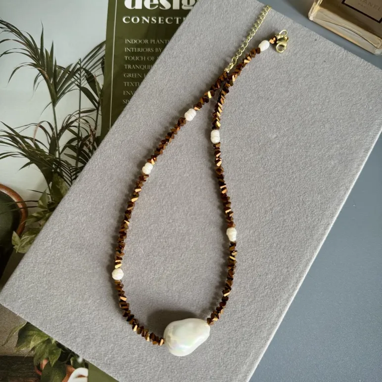 Чокер из алмазного стекла с крупной жемчужиной майорка и натуральным культивированным речным жемчугом