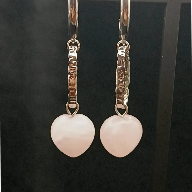 Серьги розовый кварц сердце на звеньях