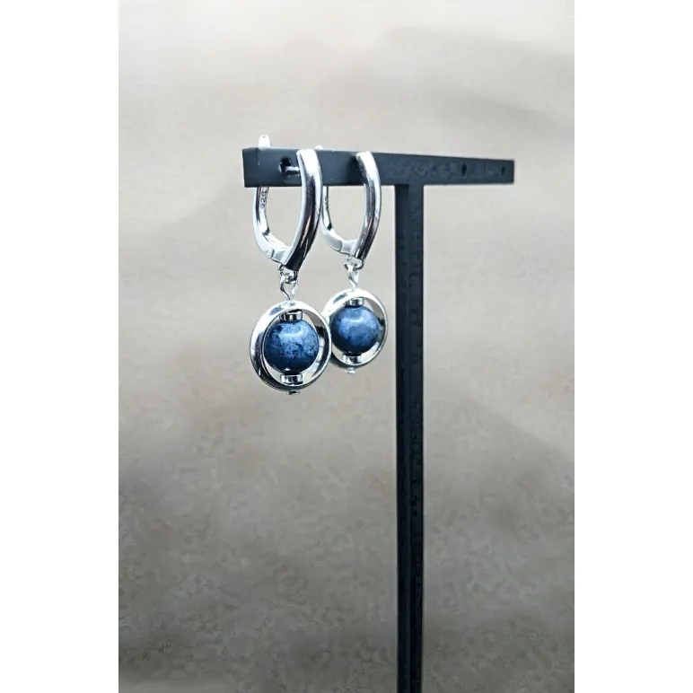 Серьги с камнем дюмортьеритом