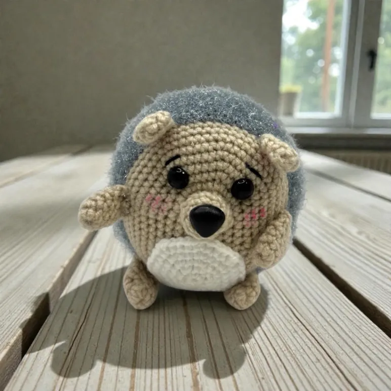 Вязаная игрушка Ёжик