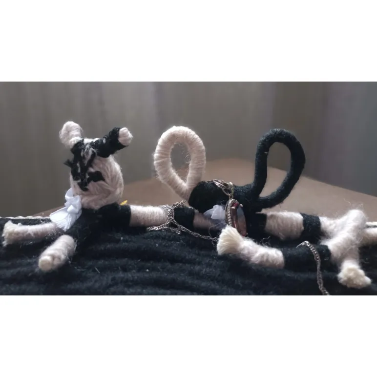 Салфетка ручной работы