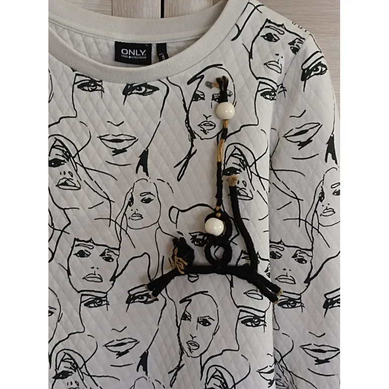 Салфетка ручной работы