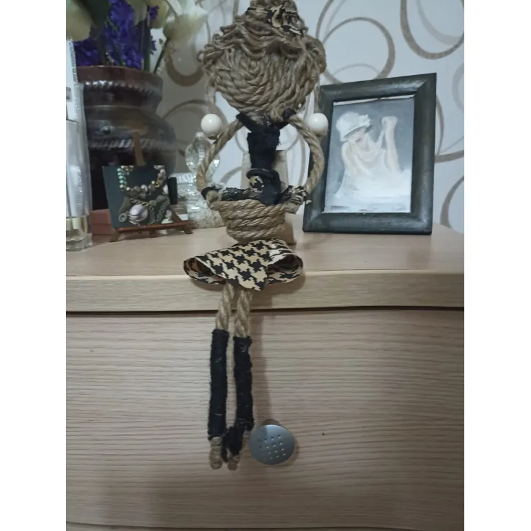 ​Интерьерная кукла на подставке