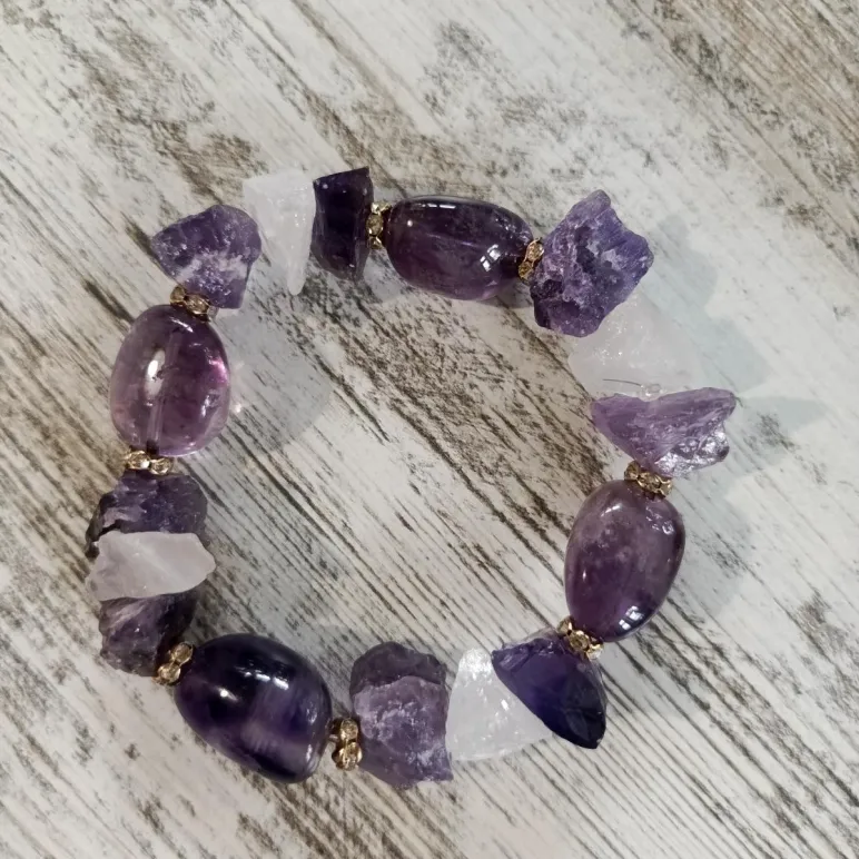 Браслет из аметиста с хрусталем