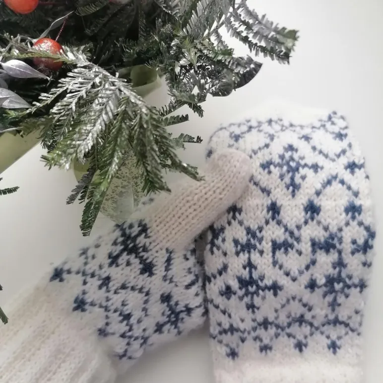 Варежки "Снегопад"