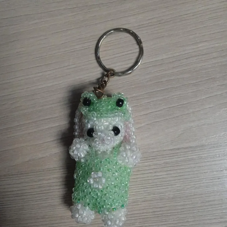 зайчик из бисера