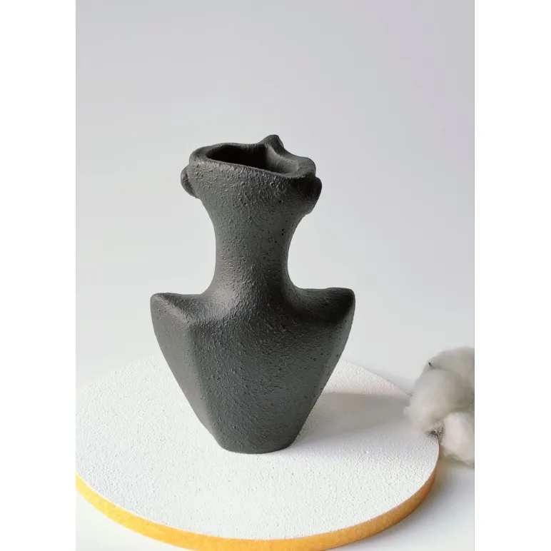 Вазочка для сухоцветов, органайзер из гипса. Высота 14, ширина 10см.