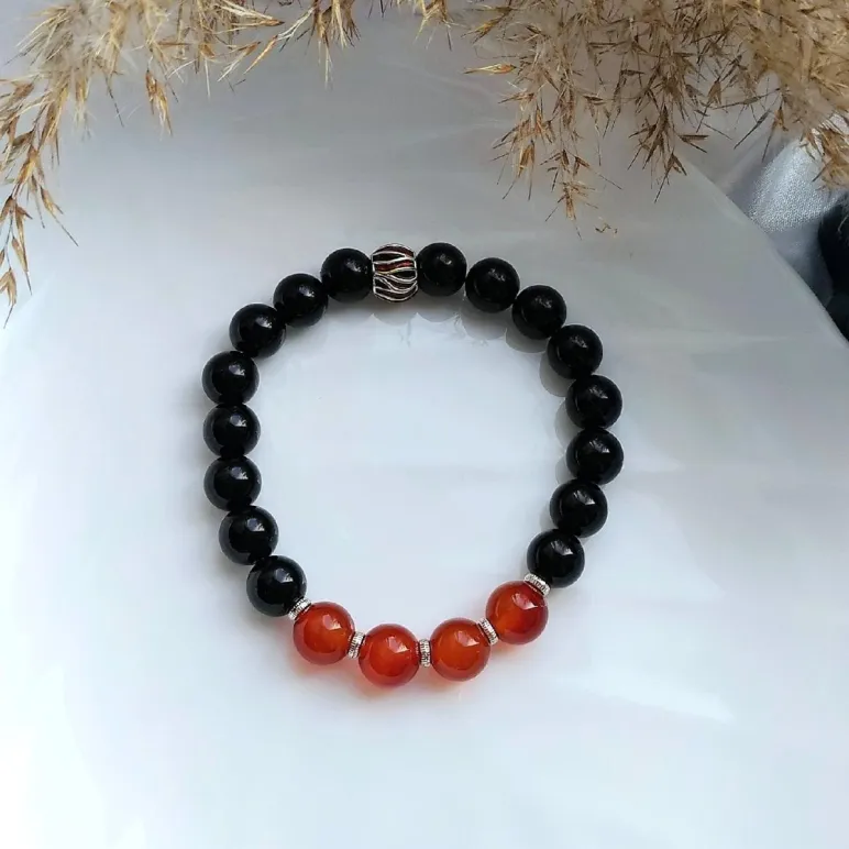 Мужской браслет с сердоликом и черным агатом