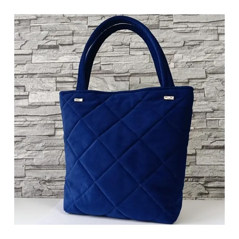 Сумка женская, ручная работа, с косметичкой.