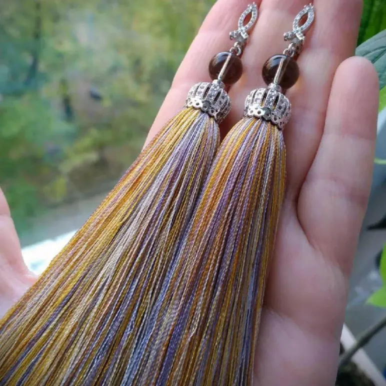 Серьги-кисти "Женская собственность"