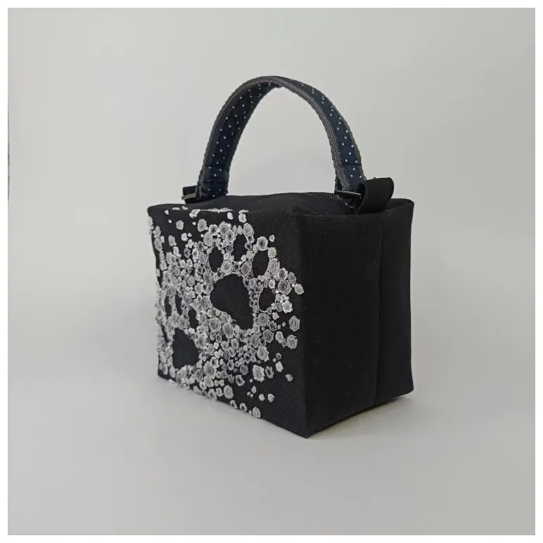 Сумка женская ручной работы "Лапки"