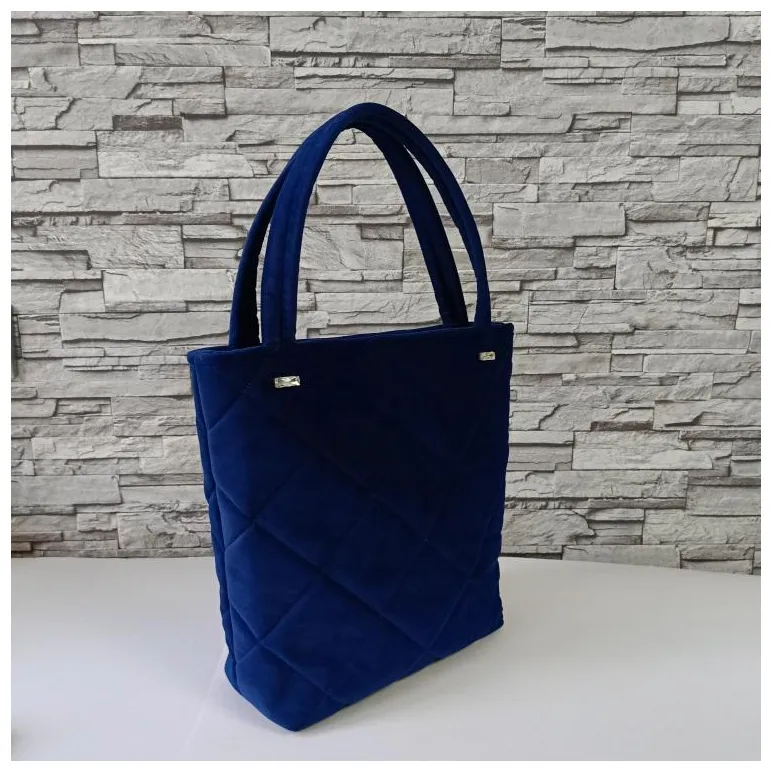 Сумка женская, ручная работа, с косметичкой.