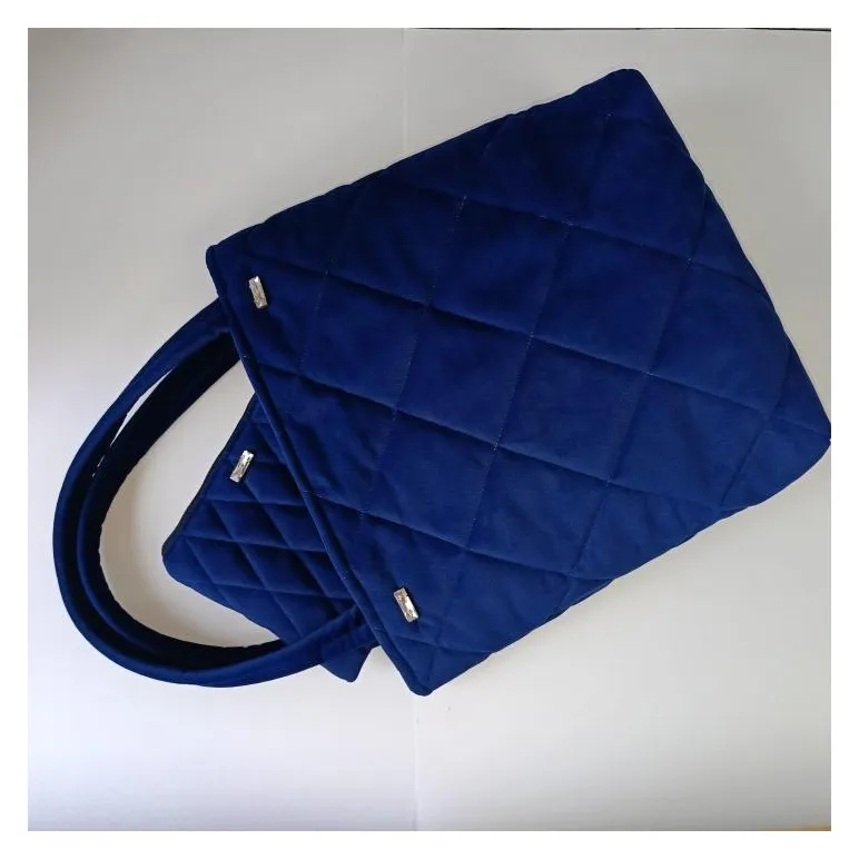 Сумка женская, ручная работа, с косметичкой.