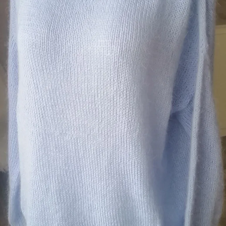 Джемпер ручной работы