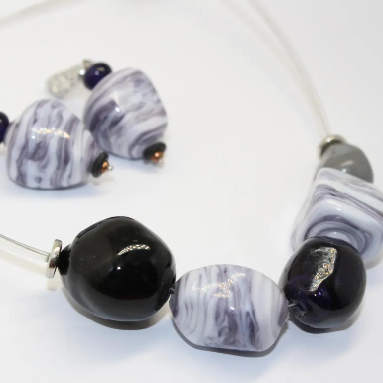 Комплект украшений "Серая дымка"