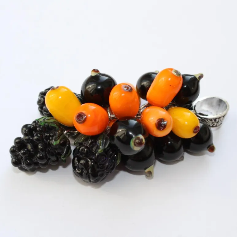 Кулон Ягодное танго