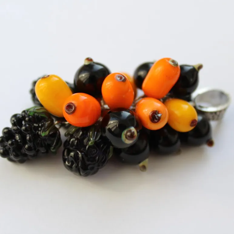 Кулон Ягодное танго