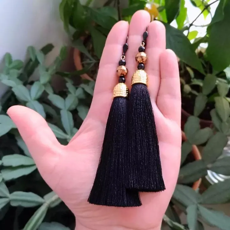 Серьги-кисти «Черный лебедь в золоте».