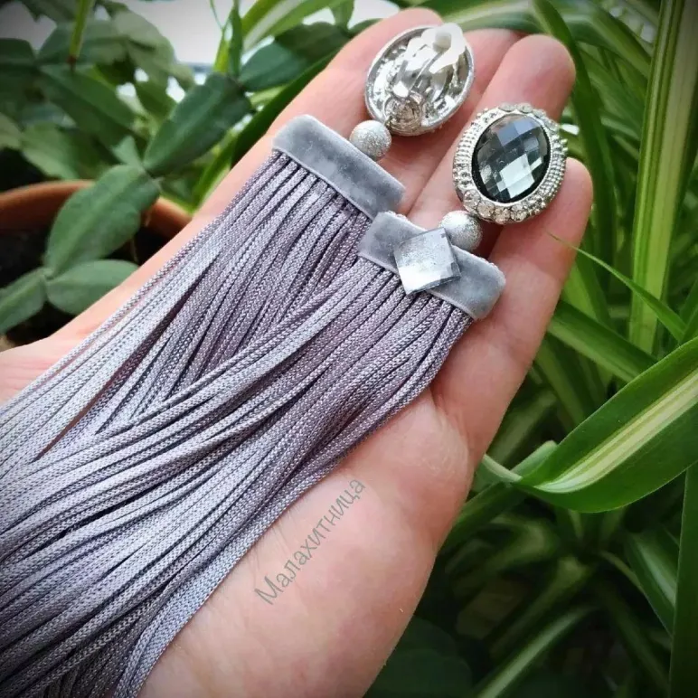 Клипсы-серьги с кисточками «Дамский каприз»