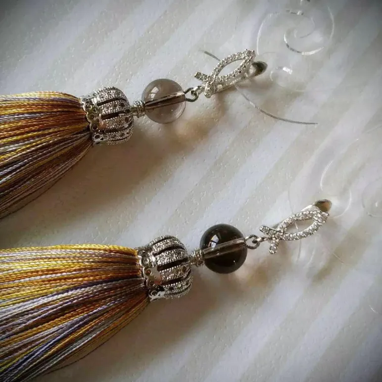 Серьги-кисти "Женская собственность"