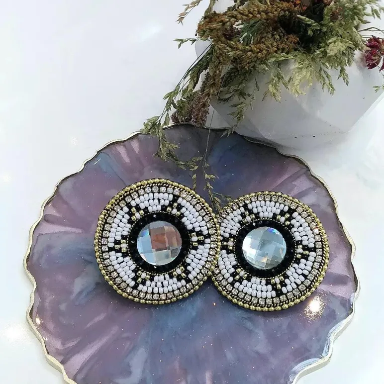 Клипсы WHITE AND GOLD