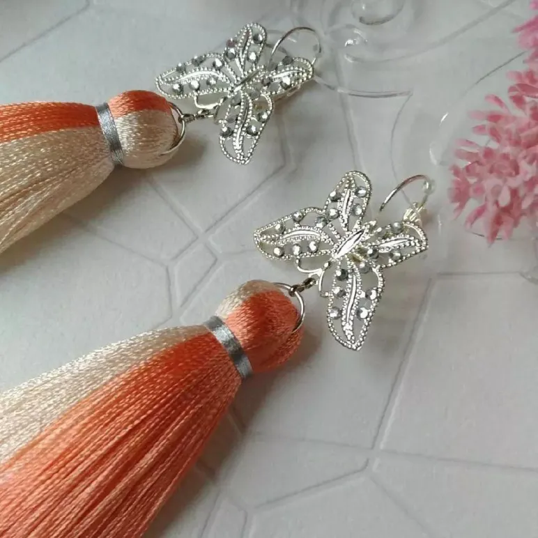 Серьги-кисти "Танец мотылька"