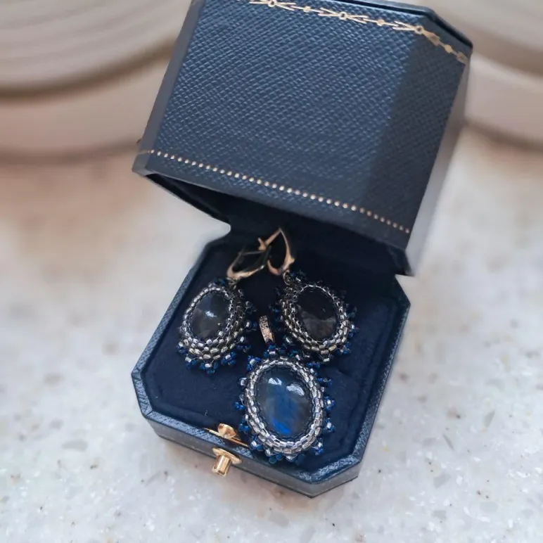 Комплект серьги и кулон из натурального камня "Лабрадор"