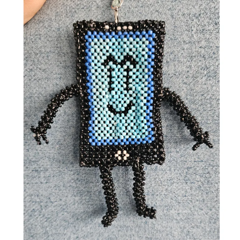 Фигурки из бисера на заказ
