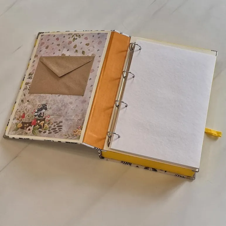 Коробка для фото и хранения поделок из детского сада