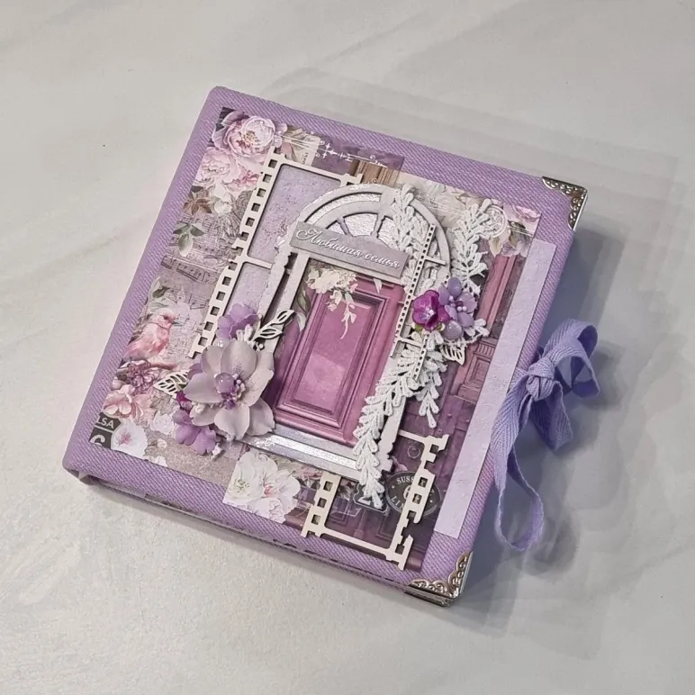 Фотоальбом ручной работы на 30 фотографий в подарочной упаковке с открыткой