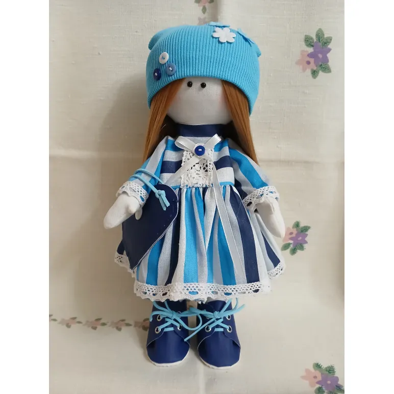 Кукла ручной работы