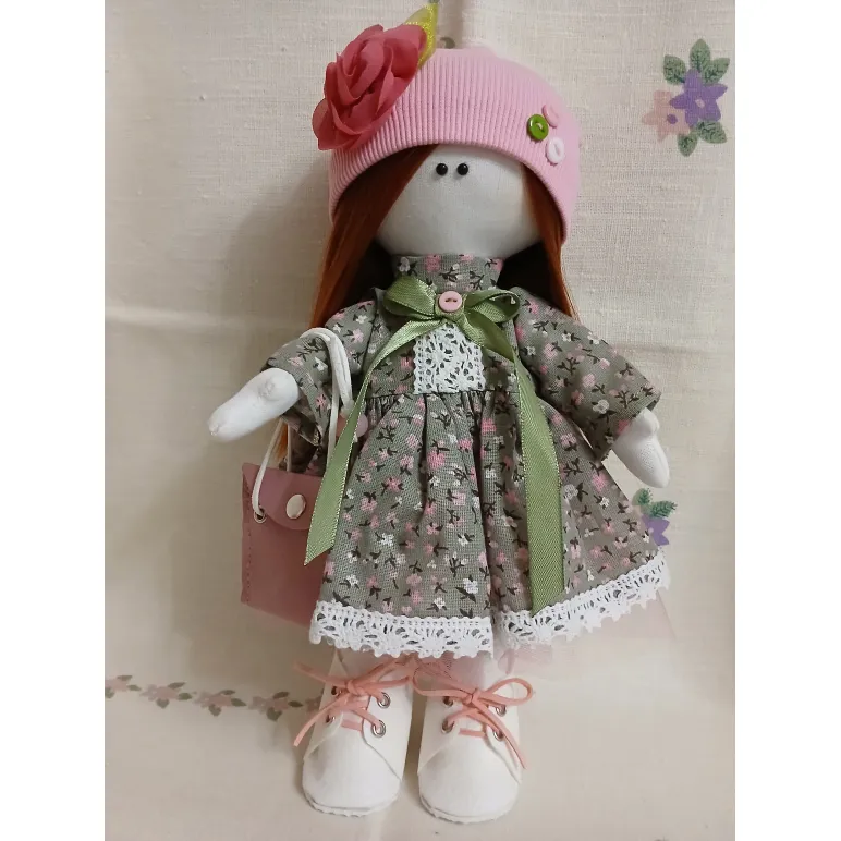 Кукла ручной работы