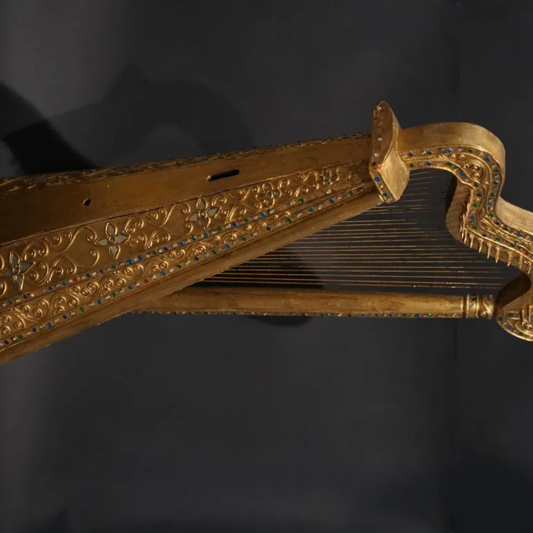 Кукла "Лаура"