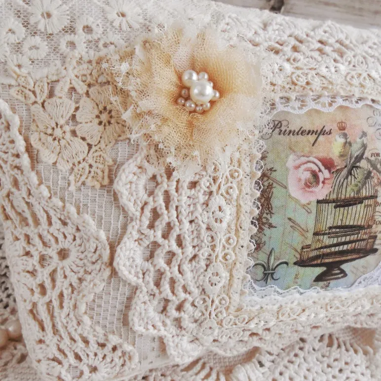 Косметичка в винтажном стиле