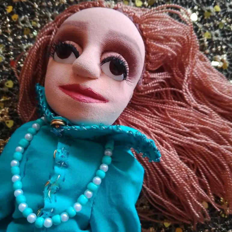 Каркасная валеная кукла