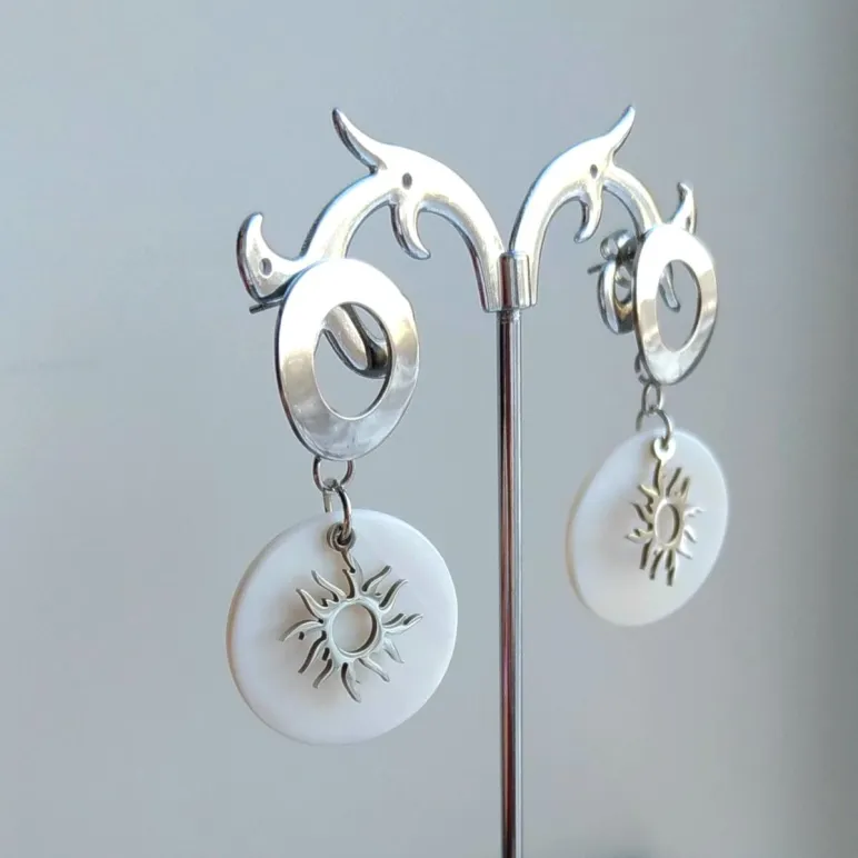 Серьги с перламутром "Солнечное затмение"