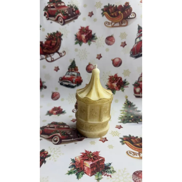 Интерьерная свеча Карусель без аромата в подарочной упаковке