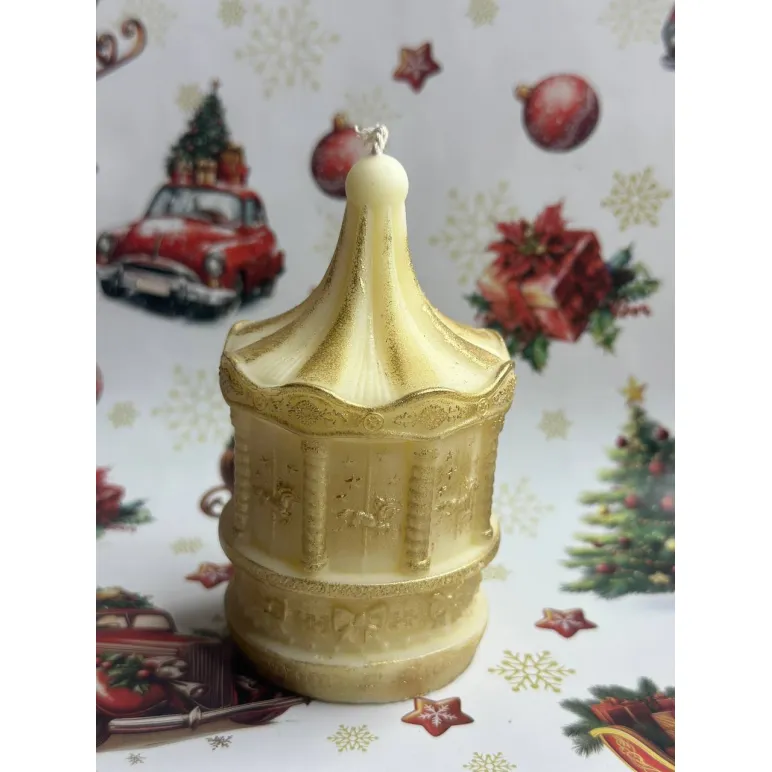 Интерьерная свеча Карусель без аромата в подарочной упаковке