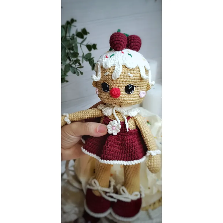 Вязаная игрушка-куколка "Пряня"