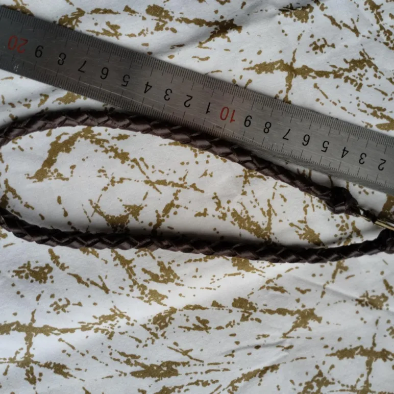 Многослойный плетеный браслет из кожи