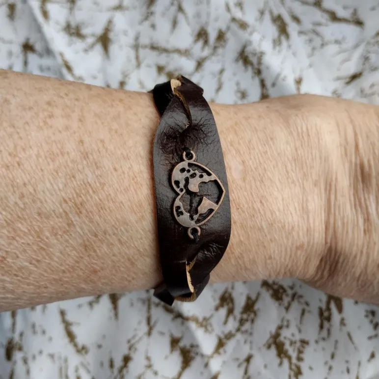 Браслет из натуральной кожи комбинированная косичка