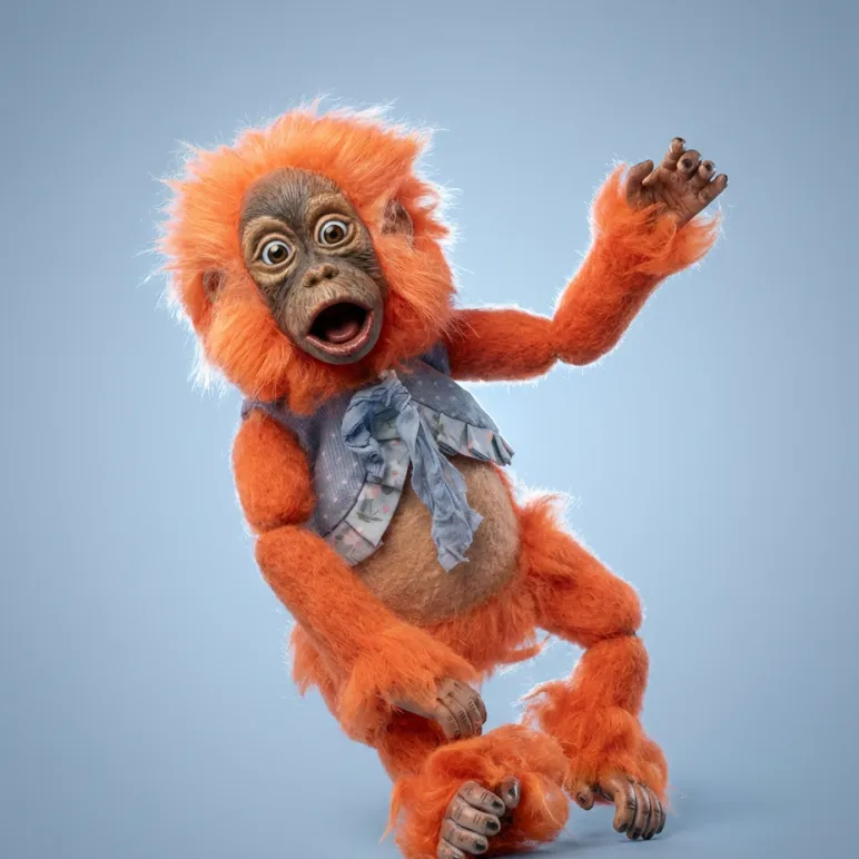 Оранжевая обезьянка