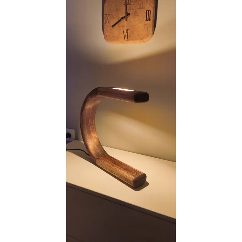 Лампа настольная массив дерева, ручная работа