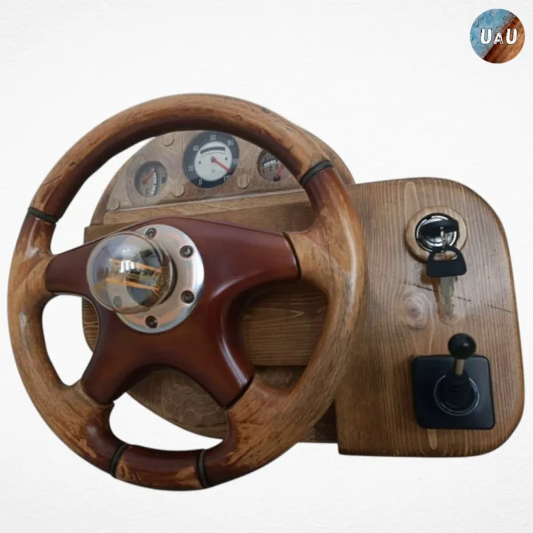 Ночник ручной работы из дерева "Ретро руль"